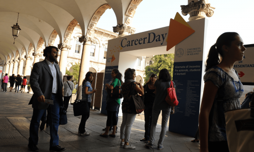 Una delle edizioni passate della Job Fair in Statale