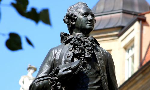 La statua di Johann Wolfgang von Goethe