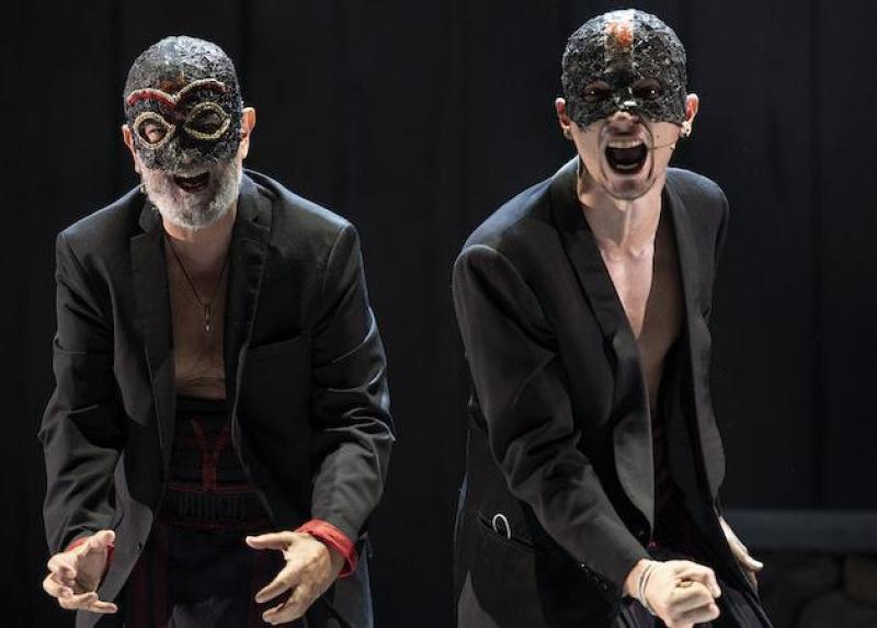 Un'immagine dell' Edipo re di Sofocle di Ferdinando Bruni e Francesco Frongia dal 15 marzo in scena all'Elfo Puccini - Credit: Teatro Elfo Puccini