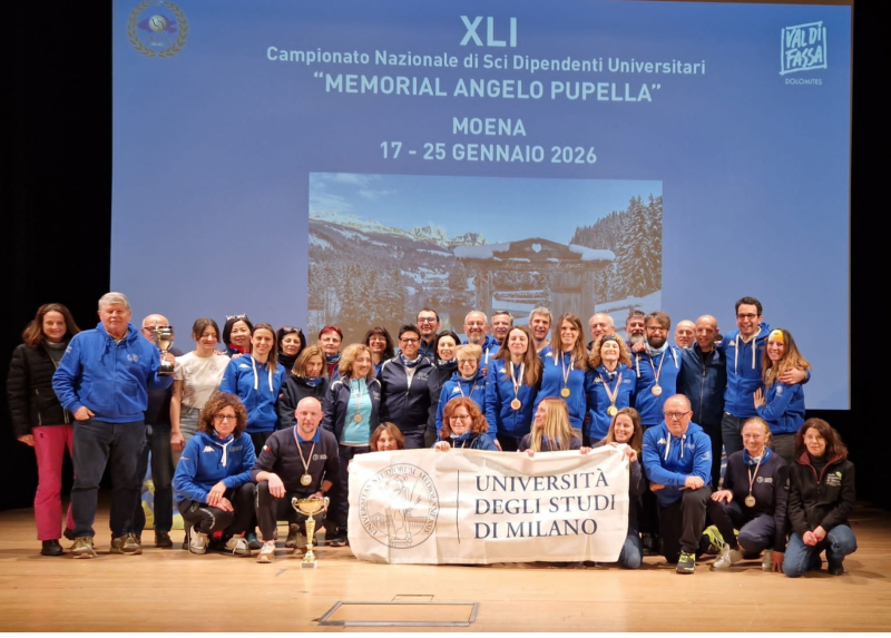 Il team di Ateneo dopo la vittoria