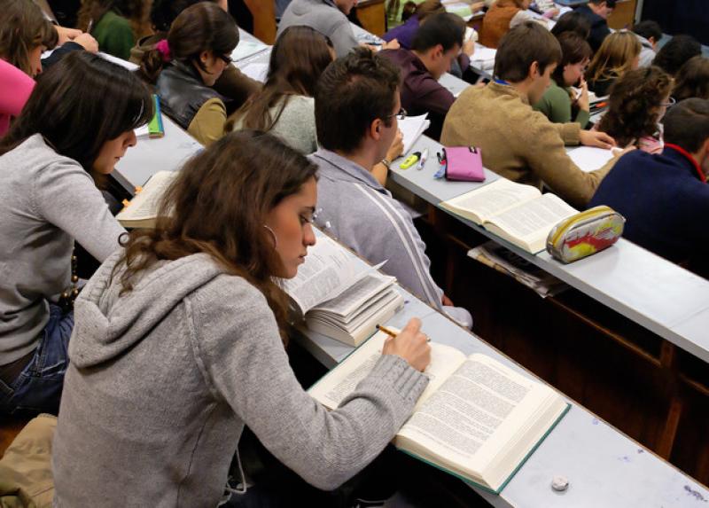 Studenti di Giurisprudenza in Statale