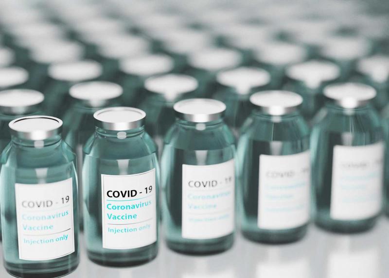 Fiale di vaccini anti covid