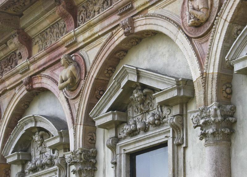 Un particolare della Ca' Granda, sede dell'Università Statale di Milano