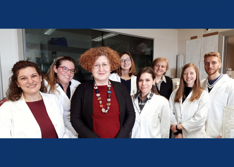 Il team di ricercatrici e ricercatori con la professoressa Raffaella Chiaramonte