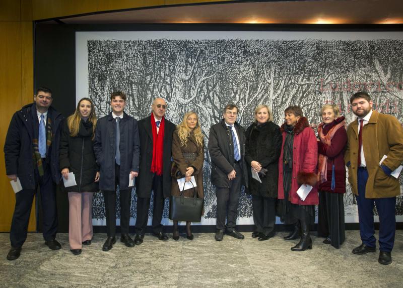La foto di gruppo della delegazione della Statale al Teatro Dal Verme