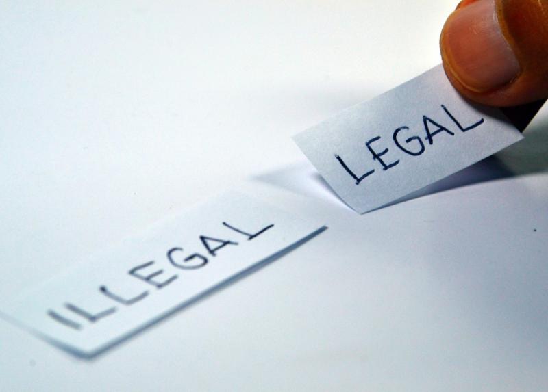 Legalità e illegalità