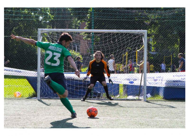 Un momento di una delle partite della squadra di calcio della Statale