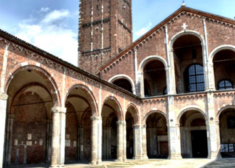 La basilica di Sant'Ambrogio, uno dei tesori d'arte di Milano