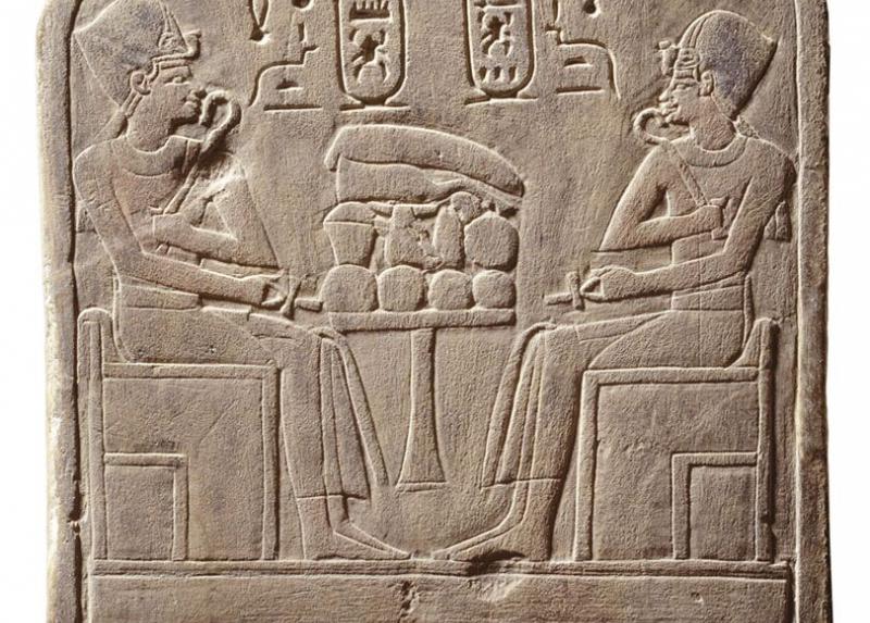 Thutmosi III e Amenofi II_stele_Leida