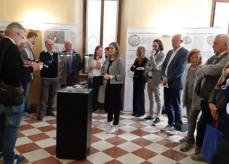 Un momento della presentazione al Visitors Centre di Calvatone - Foto dipartimento Beni culturali