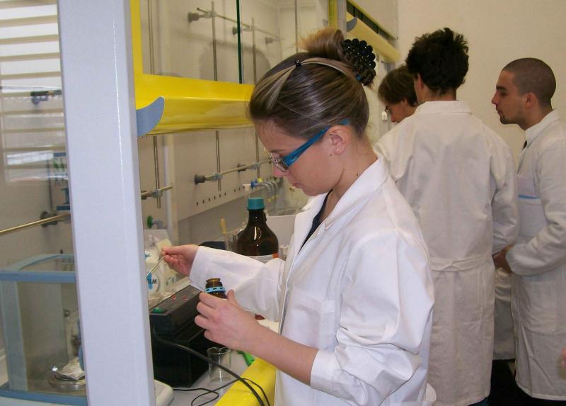 Studenti in laboratorio