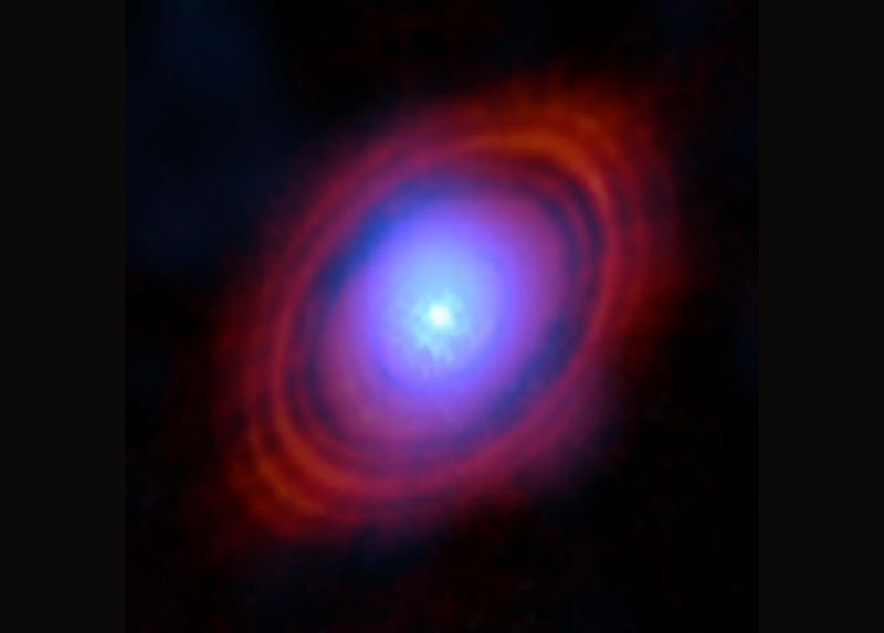 Vapore acqueo nel disco protoplanetario della  della giovane stella HL Tauri - Credit European Southern Observatory (ESO)