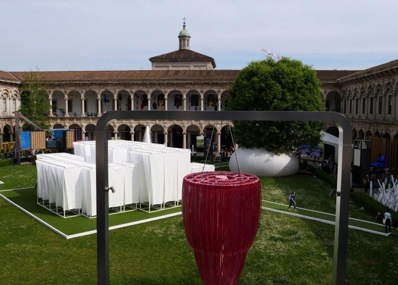 Le installazioni della mostra-evento "Cross Vision" di INTERNI all'Università Statale di Milano