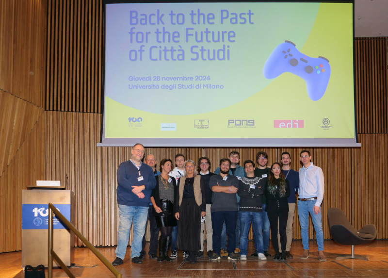 Laura Ripamonti, Silvana Castano, Dario Maggiorini, Davide Gadia e gli studenti e studentesse del laboratorio Pong - Playlab for innovation in games