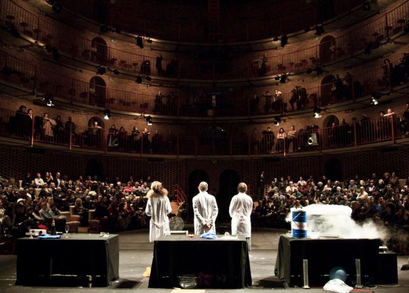 Un'immagine di repertorio di uno degli spettacoli messi in scena - Foto di A. Cucchiara, G. Hanninen, F. Favale, T. Pololi, S. Oss