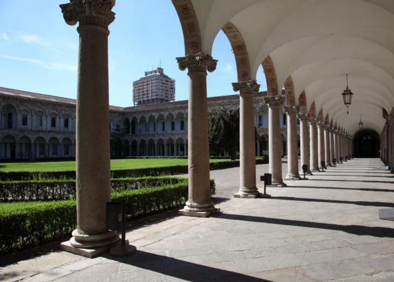 Il cortile della Ca' Grande, sede dell'Università Statale di Milano