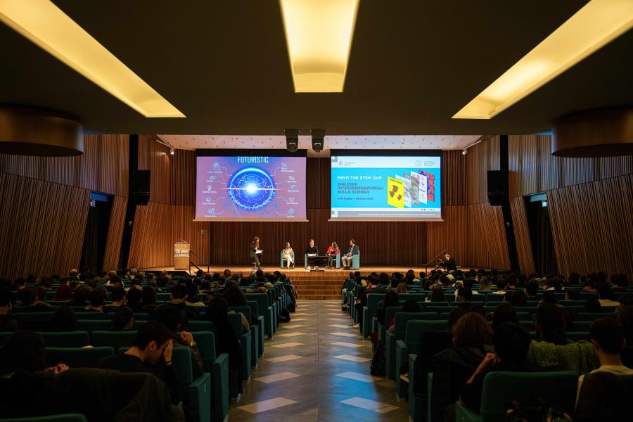 Un momento dell'incontro in Aula Magna -  Foto di Leonardo Cesco © Fondazione Bracco