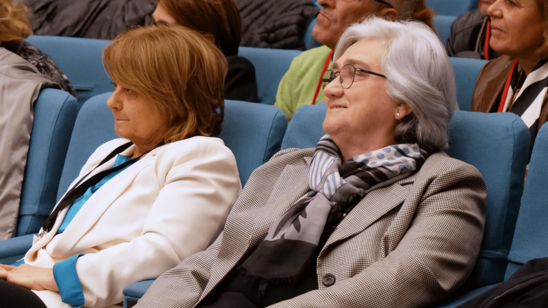 Assemblea dei familiari della vittime innocenti di mafia: fra il pubblico la senatrice Vincenza Rando e Rosy Bindi