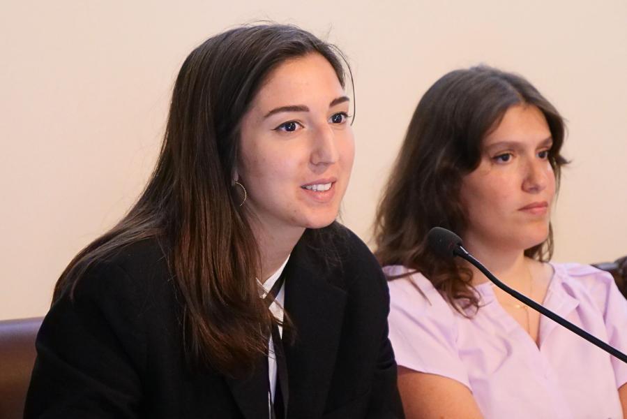 Gaia Romani, assessora ai Servizi civici e generali del Comune di Milano e Francesca Noè, founder di “A Milano puoi”.