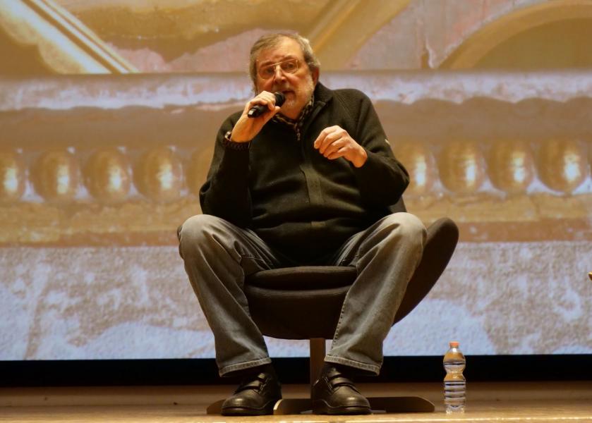 Il cantautore Francesco Guccini all'Università degli Studi di Milano.