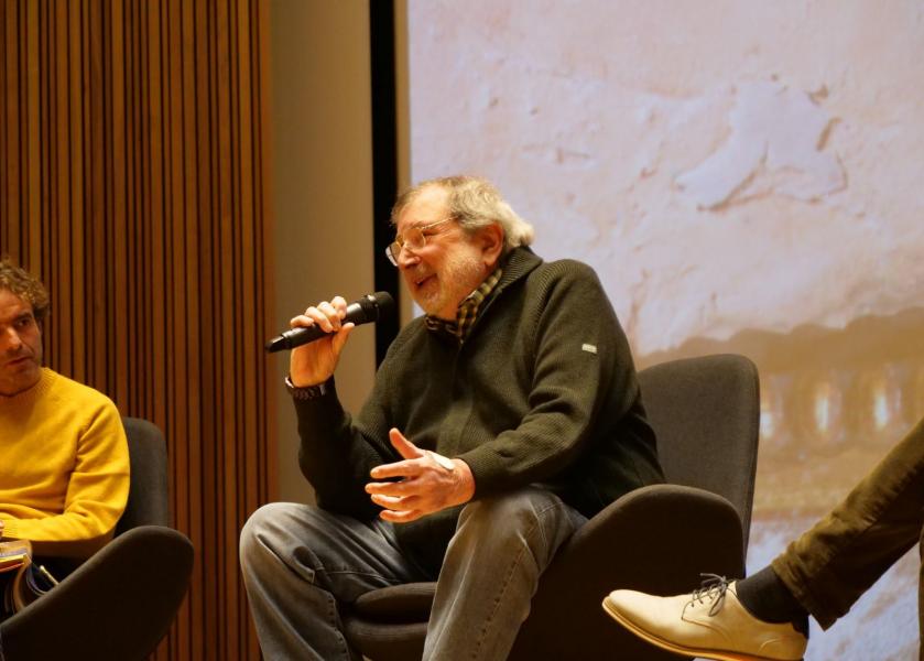 Il cantautore Francesco Guccini all'Università degli Studi di Milano.