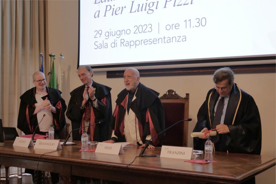 Laurea honoris causa a Pier Pizzi_1