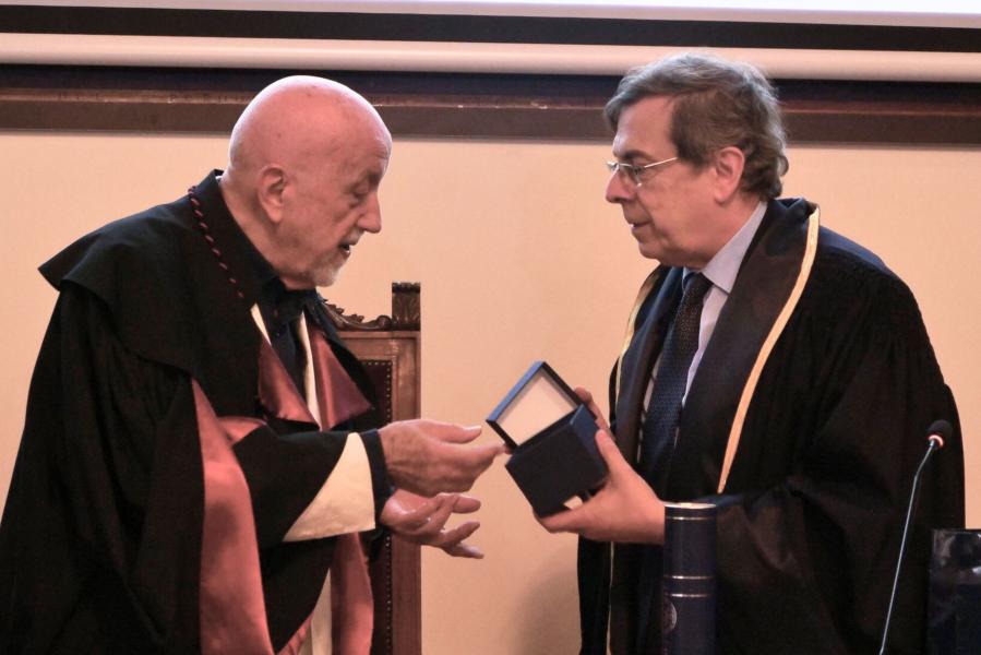 Laurea honoris causa a Pier Pizzi_2