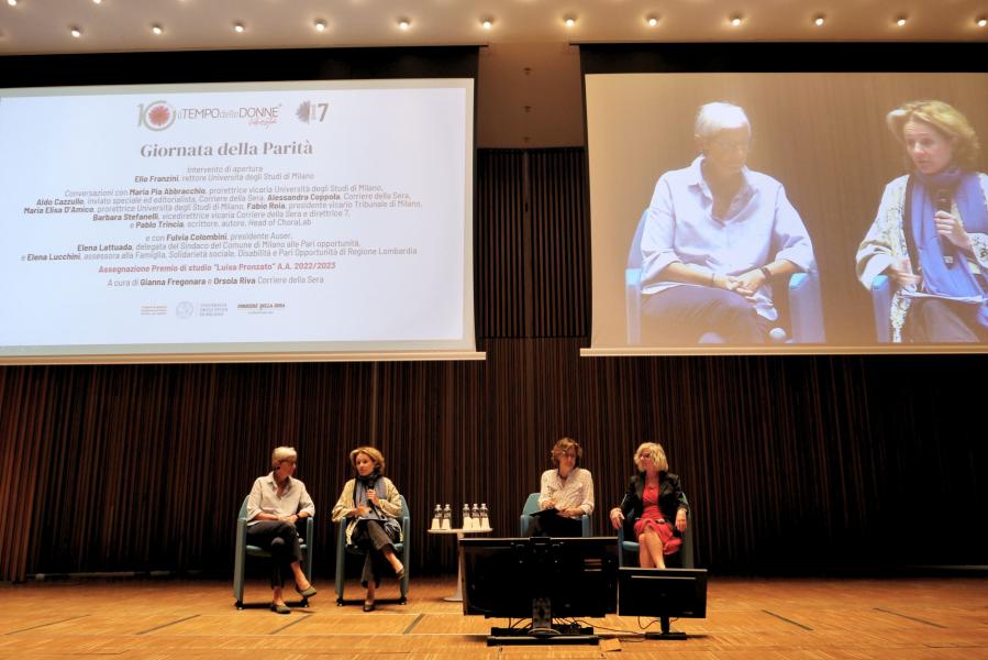 Il Tempo delle Donne 2023 - Giornata della Parità all’Università degli Studi di Milano: Elena Lattuada del Comune di Milano, Orsola Riva del Corriere della Sera, Gianna Fregonara del Corriere della Sera, Fulvia Colombini, presidente di Auser.