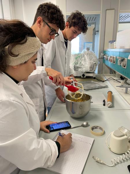 Il team di studentesse e studenti della Statale per UniversityLab