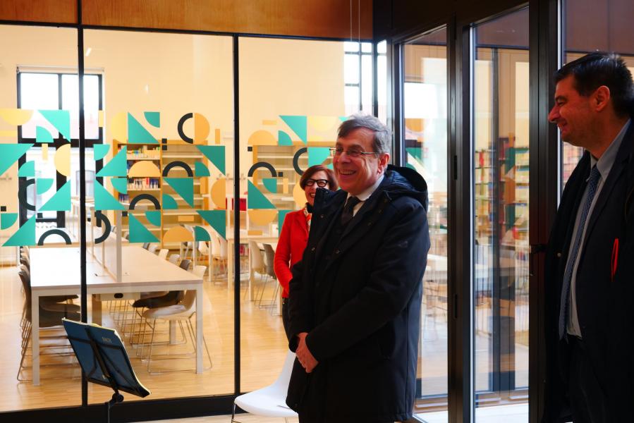 Un momento dell'inaugurazione alla presenza del rettore Elio Franzini