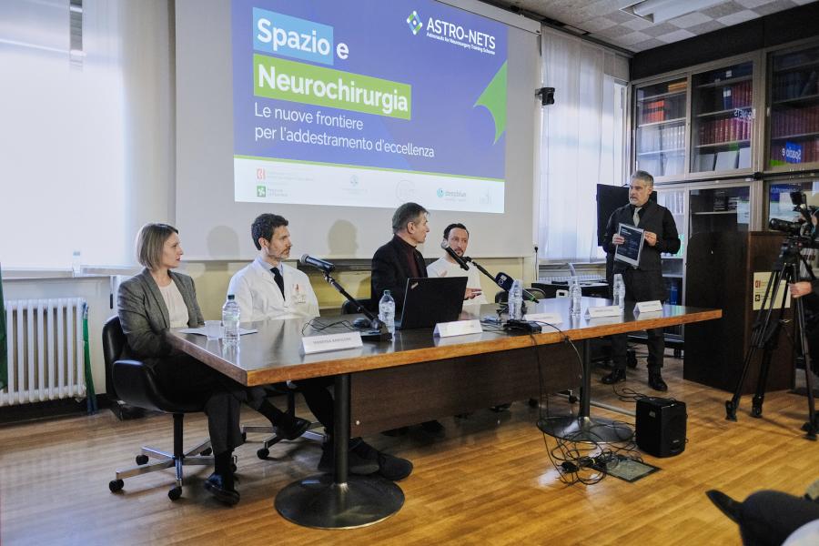 Conferenza ASTRO-NETS con Vanessa Arrigoni, Alessandro Perin, Paolo Nespoli, Simone De Biase, Emilio Cozzi - Credit: Fabio Lovati, Deepblue