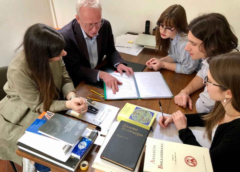 Il gruppo di studenti con Paolo Chiesa