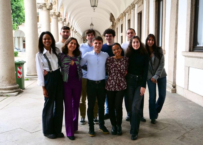 Il gruppo del Green Office 2024 (Sonia Artesani, Pablo Biraghi, Michael Ferro, Lisa Jarju, Jacopo Marchesi, Alessia Molteni, Jessenia Andrea Real Chico, Davide Ricci).