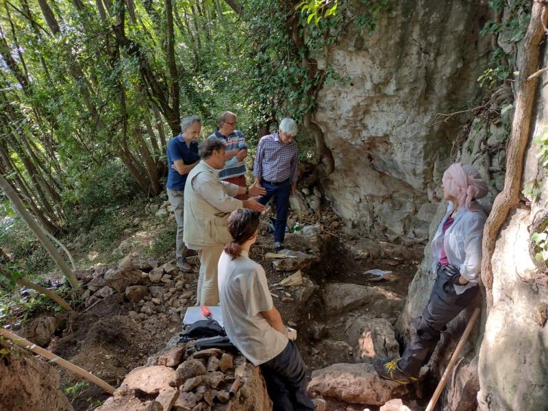 Le attività degli archeologi coordinati dalla Statale sul sito delle Colombare,  Negrar di Valpolicella