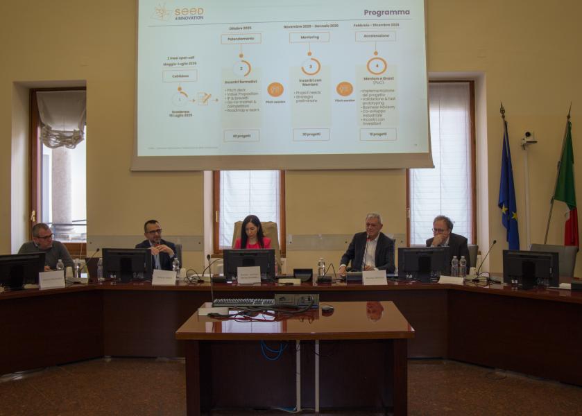 Il tavolo della quinta edizione di Seed4Innovation, il programma di scouting dell'Università Statale di Milano.