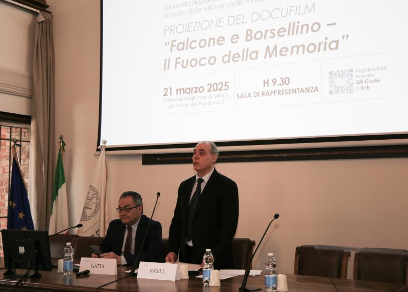 I docenti Gianluigi Gatta e Fabio Basile alla proiezione del docufilm "Falcone e Borsellino – Il Fuoco della Memoria"