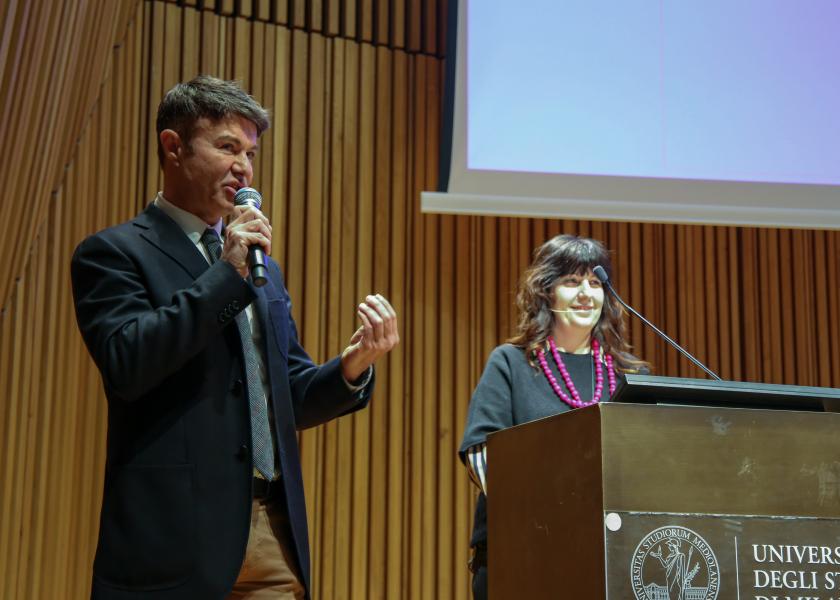 Evento “Come un’Onda, contro la violenza sulle Donne”, i giornalisti Elena Paba e Massimo Cecchini.
