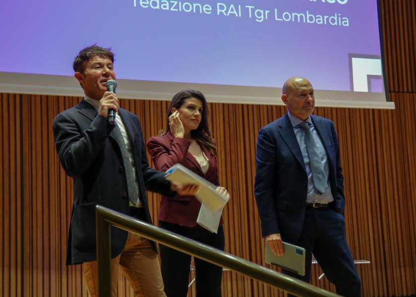 Evento “Come un’Onda, contro la violenza sulle Donne”, Luca Crecchi di Adnkronos e Maria Rosa Monaco della redazione Rai Tgr Lombardia insieme a Massimo Cecchini.