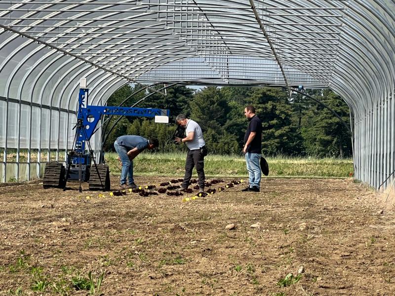 Il robot per l’agricoltura di precisione in via di sperimentazione a Cascina Baciocca a Cornaredo (MI)