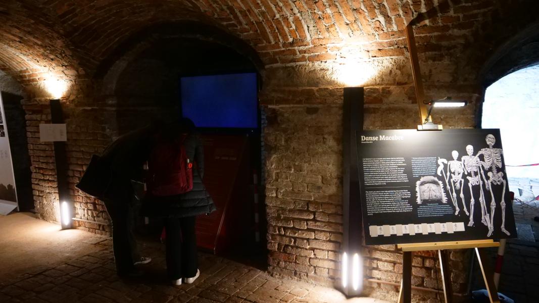 Il percorso museale allestito nel Sepolcreto della Ca’ Granda