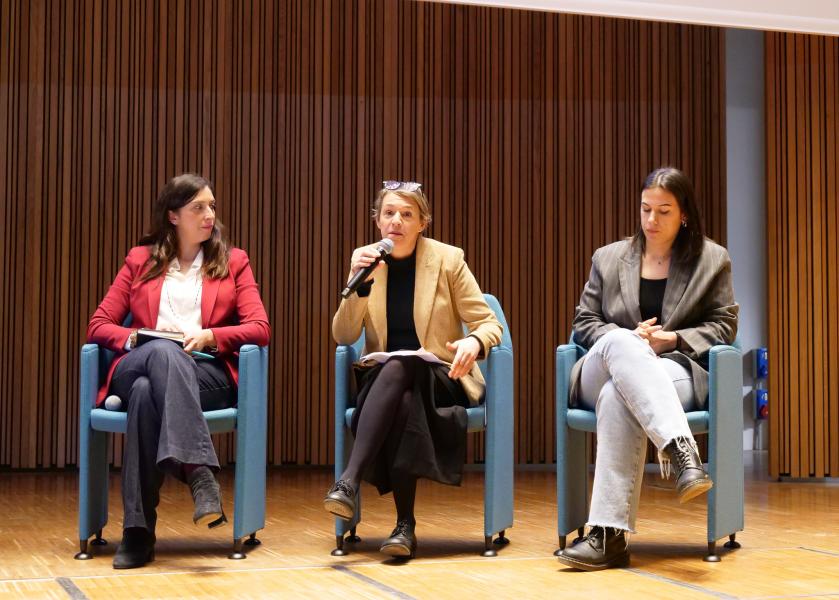 Un momento della giornata con l'intervento di docenti, studentesse e studenti