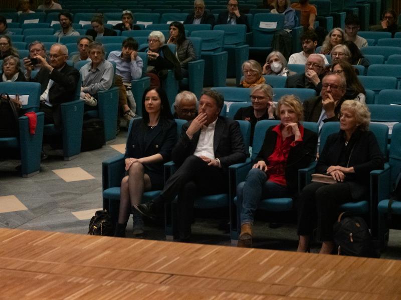 La rettrice Marina Brambilla, il senatore Matteo Renzi, la professoressa Cristina Cattaneo e la senatrice a vita Elena Cattaneo