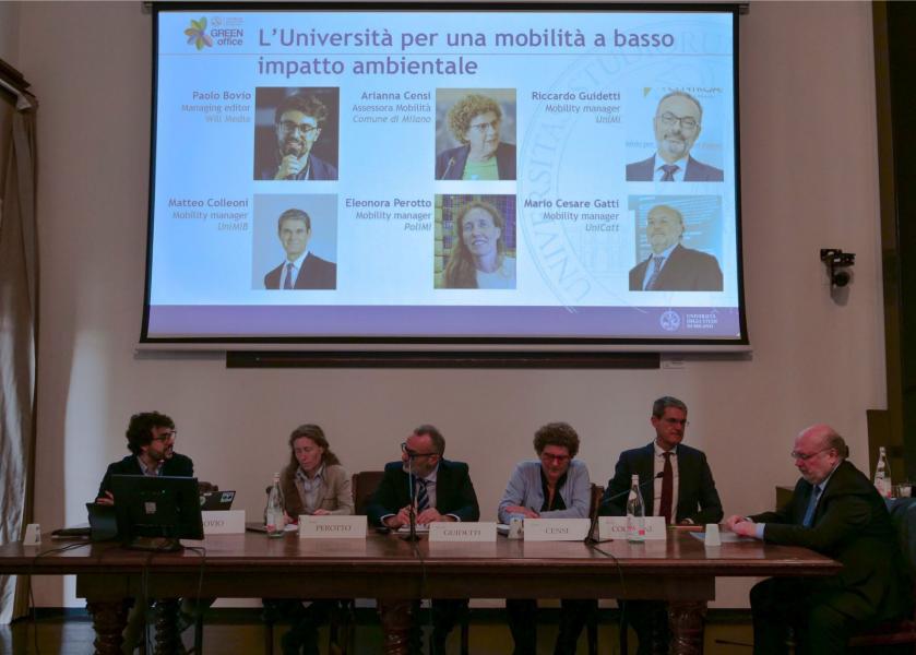 Tavolo 2: Paolo Bovio (Will Media), Eleonora Perotto (Mobility Manager PoliMi), Riccardo Guidetti (Mobility Manager UniMi), Matteo Colleoni (Mobility Manager UniMiB), Simone Perissin (Mobility Manager UniCatt) Arianna Censi (assessora alla Mobilità Comune di Milano).