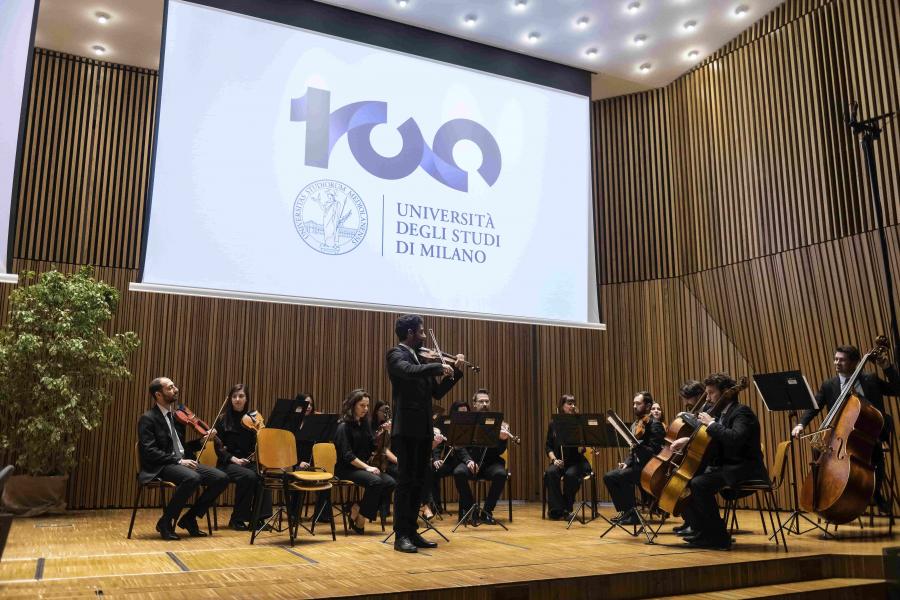 L'Orchestra d'Ateneo apre l'evento in Aula Magna per la presentazione delle iniziative del Centenario