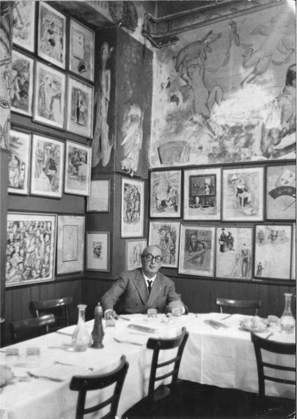 Orio Vergani al ristorante "Bagutta" di Milano - Dal Fondo Orio Vergani