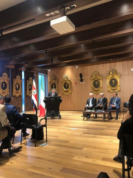 L'intervento del professor Nando Dalla Chiesa nel "Salone dei presidenti" dell'Assemblea Legislativa