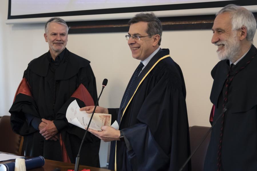 The cremony with Durs Grünbein at the University of Milan - Credit Giorgia Corti