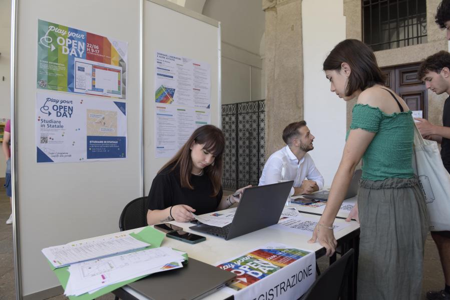 L'Open Day dell'Università Statale di Milano nella sede di via Festa del Perdono