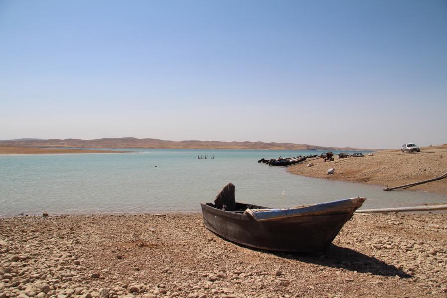 Dettaglio delle sponde del lago di Mosul