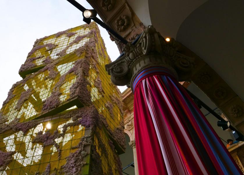 Le installazioni della mostra-evento "Cross Vision" di INTERNI all'Università Statale di Milano